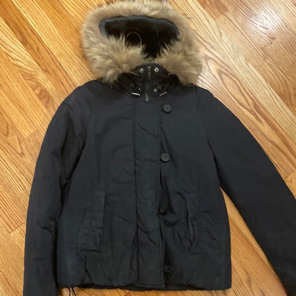 Theory womens winter jacket.  Black Size P